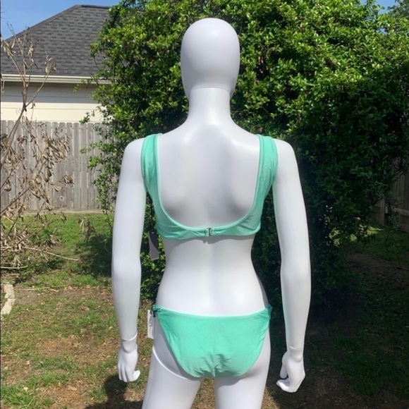💋NWT Lovers + Friends Mint Green Wrapped Up Bikini Top - Picture 12 of 15